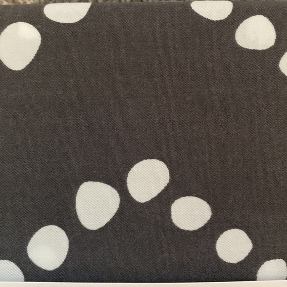 Simply Essential Dotted Chevron Shower Curtain Standard NEW - Picture 3 of 3